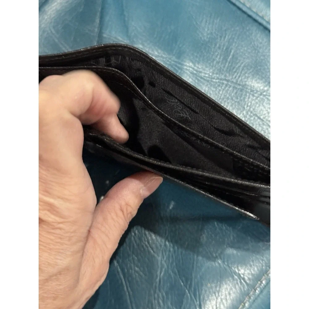 Men's Black Genuine Leather Bifold Wallet w/ Card Slots & ID Window Italy